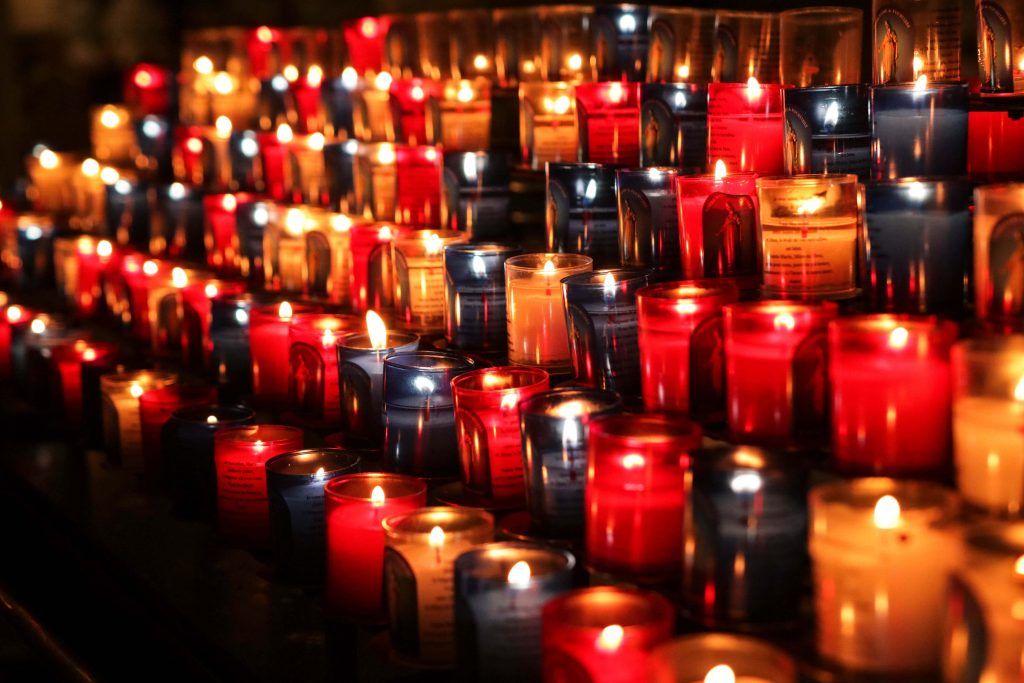 el significado de las velas de colores